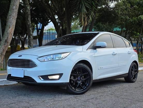 FORD FOCUS 2.0 TITANIUM 16V FLEX 4P POWERSHIFT